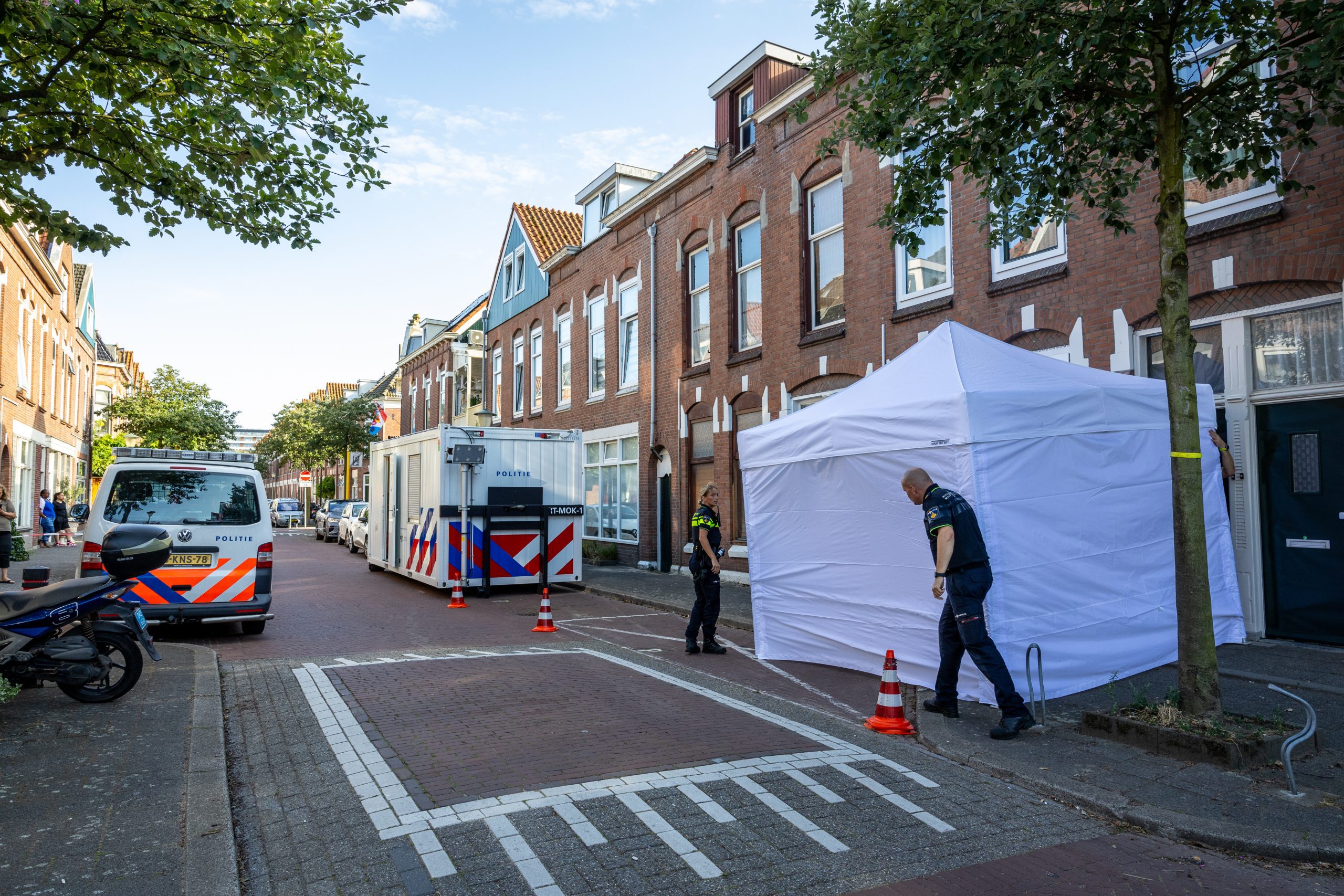 Politie Start Team Grootschalige Opsporing Na Aantreffen Overleden ...